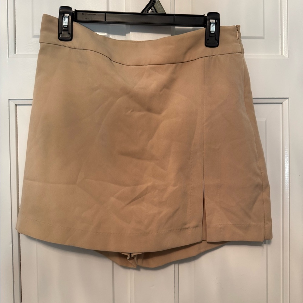 Love Tree Beige Skort Size L New High Waisted Mini Skirt Shorts